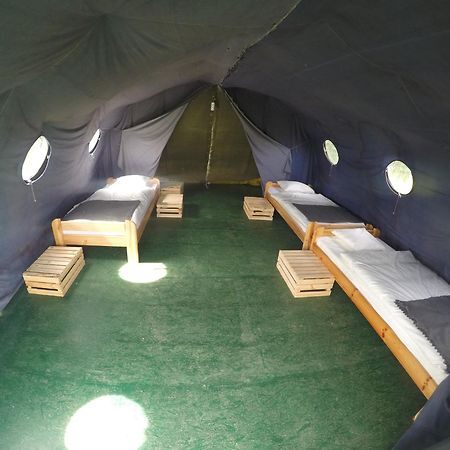 Camp66 Villa คาร์ปัตซ์ ภายนอก รูปภาพ